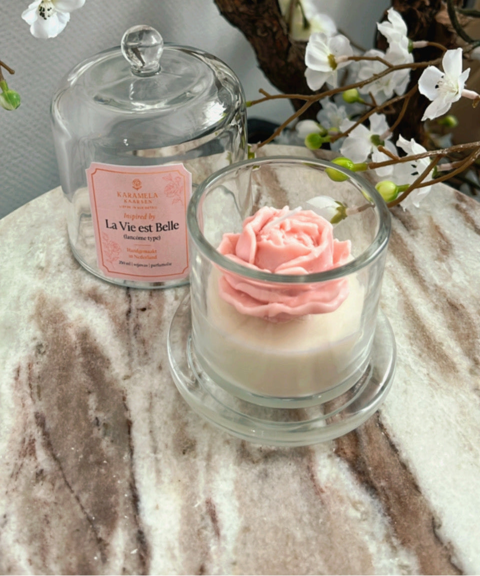 Inspired by La vie est belle (Lancôme) Karamela Kaarsen