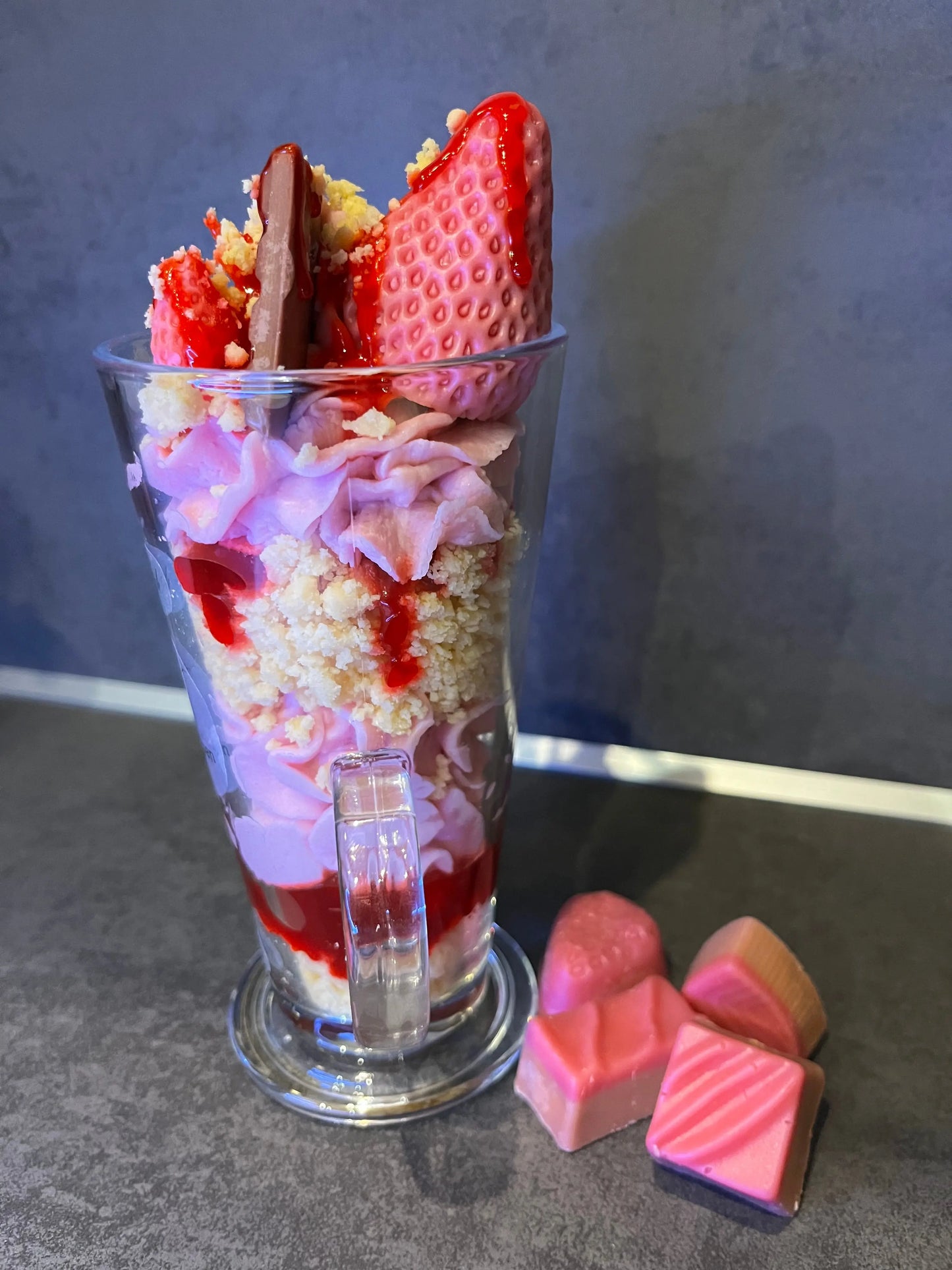 Strawb Crunch - Karamela