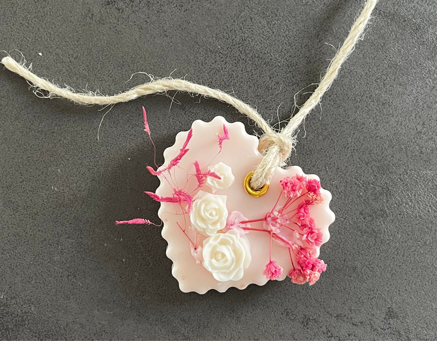 Blooming Heart – Gepersonaliseerde Geurtablet Karamela Kaarsen