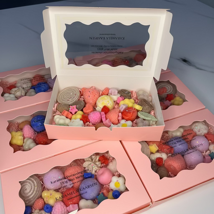Karamela Surprise Melt Box – 130g