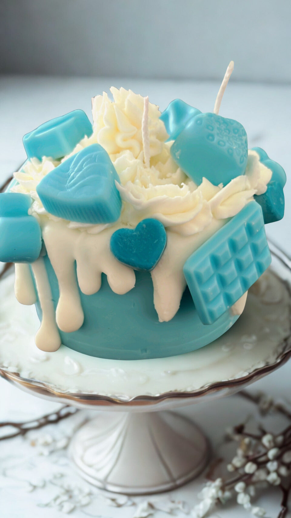 Cake Candle Gift – Geurkaars in Taartvorm | Acqua di Gio (Bergamot, Geranium, Patchouli) Karamela Kaarsen